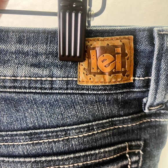 LEI Straight Leg Faded Denim Jeans Womens 13 Juniors Stretch Flap Pockets 1832 - Picture 3 of 10